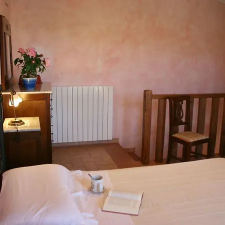I Bertoni Sleeps 8 Pool Wifi