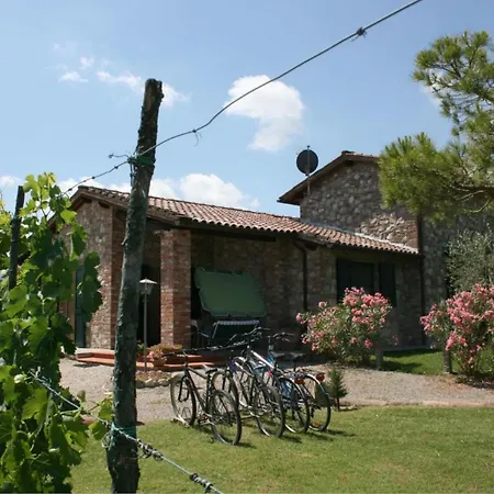I Bertoni Sleeps 8 Pool Wifi