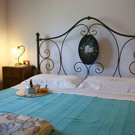 Βίλα I Bertoni Sleeps 8 Pool Wifi I Pieracci